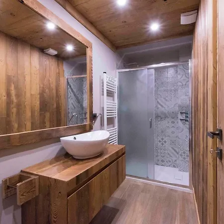 Casaborgovecchio Larice *